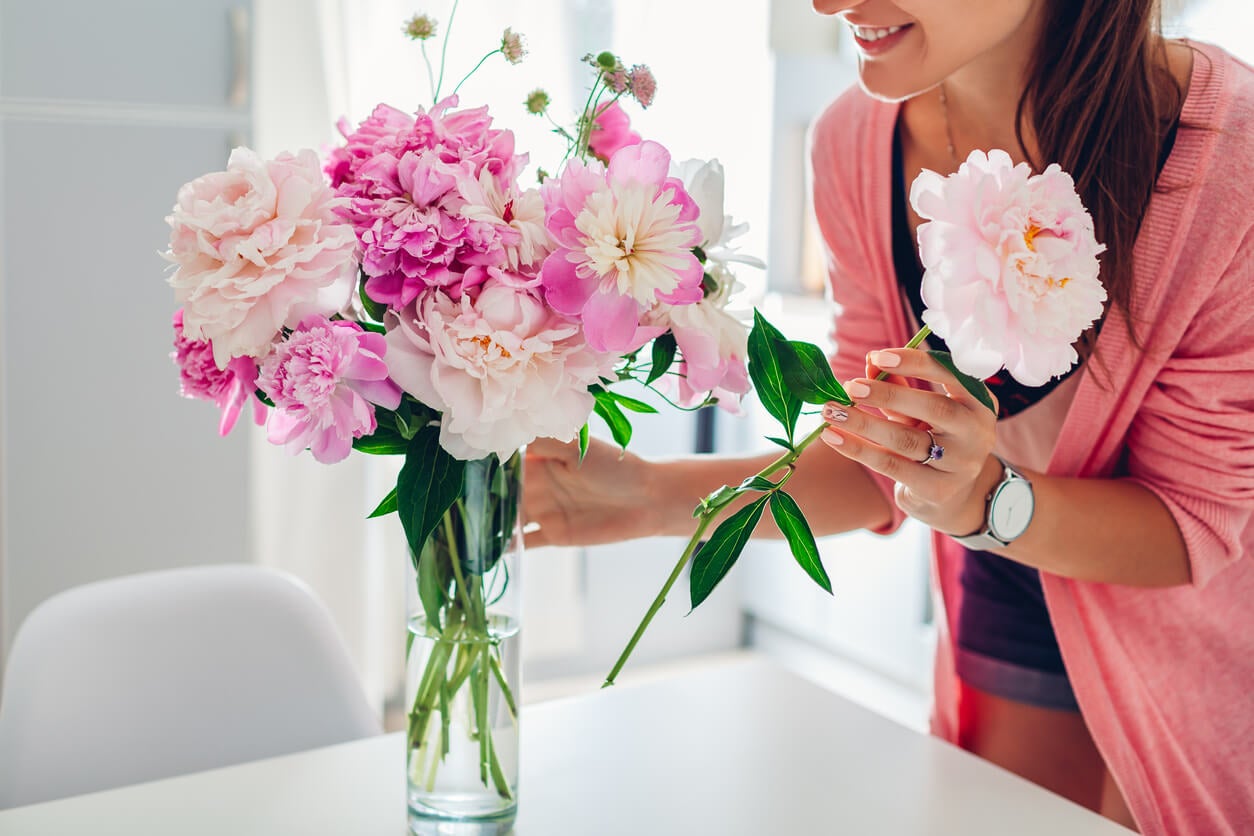 Preserva la frescura de tus flores cortadas: domina los secretos de los expertos